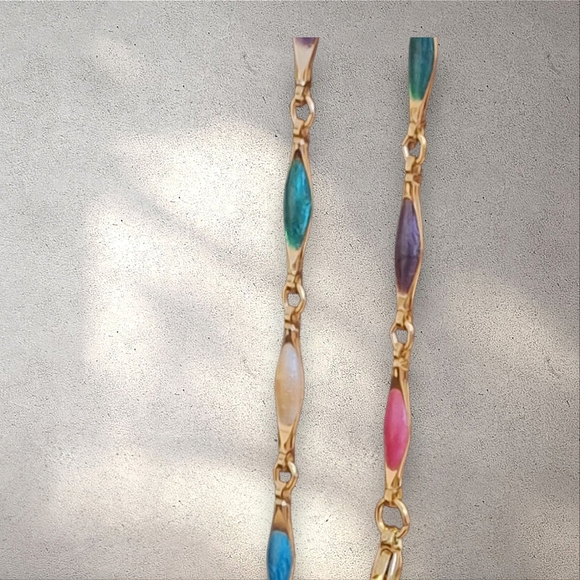 Vintage Colorful Beaded Necklace - Picture 4 of 6